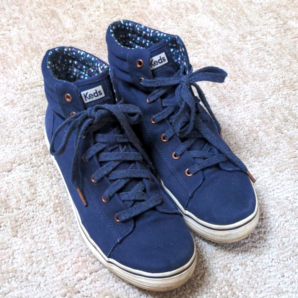 Size 10 Navy Keds high tops